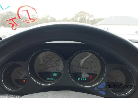 2012 Dodge Challenger Sxt z USA, uszkodzony, nr VIN 2C3CDYAG3CH243589